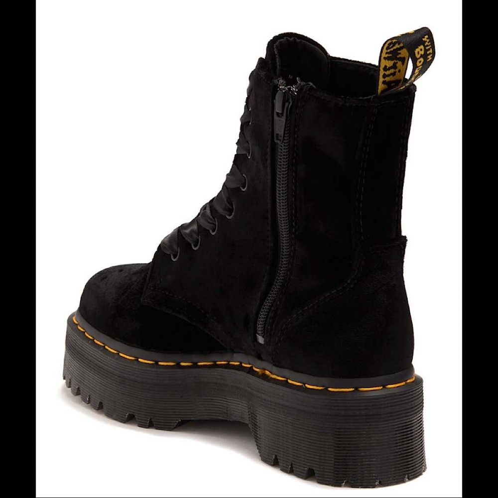 Dr. Martens Jadon Velvet Platform Boot NWOB - Picture 2 of 16